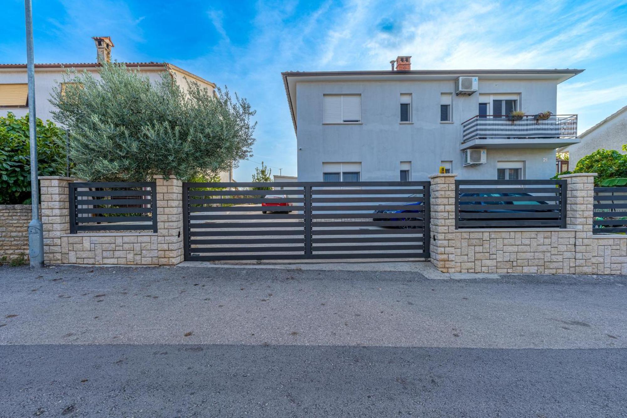 Prázdninový dům Georgine Mit Pool Pula